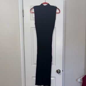 Elegant Black Sleeveless Dress